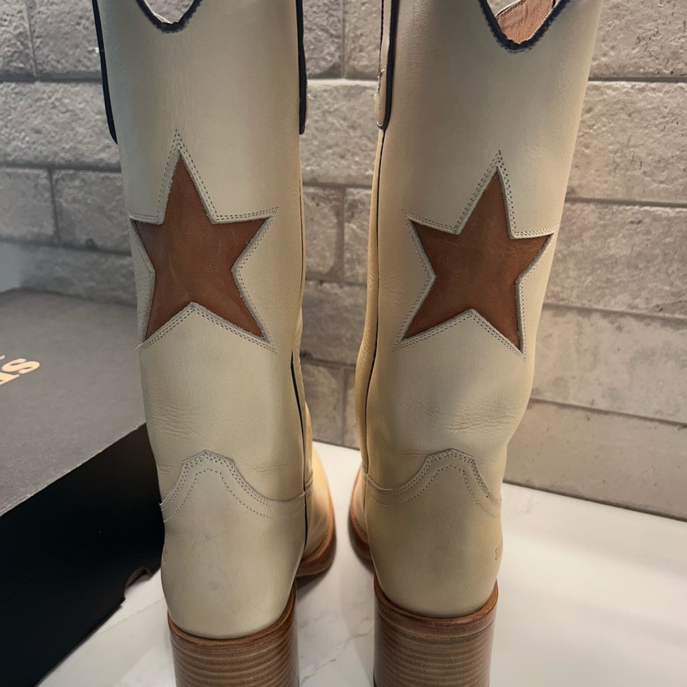 Sendra Cream and Brown Western Heeled Boots